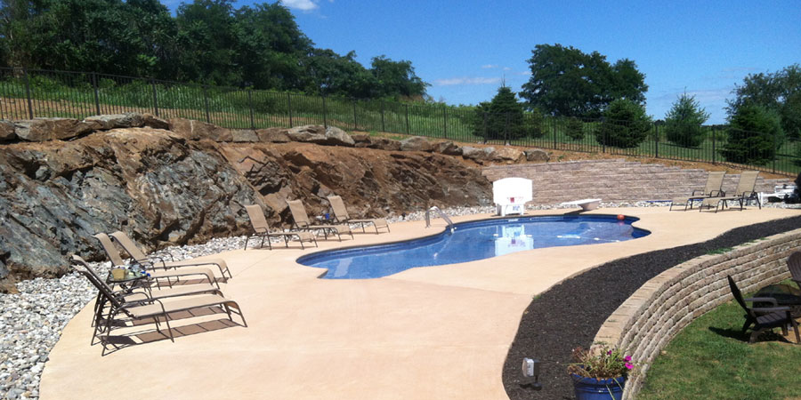 a George Neiderer Custom Outdoor Pool